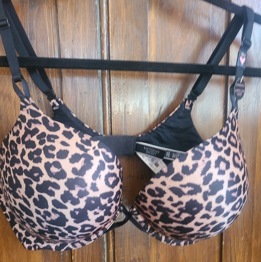 Victoria's Secret Bombshell Leopard Print Bra